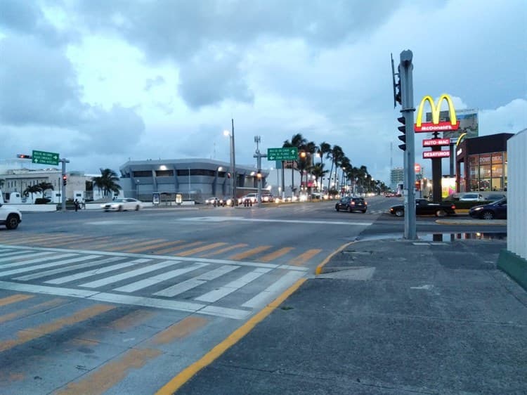 Se restable la circulación en el bulevar Ruiz Cortines en Boca del Río