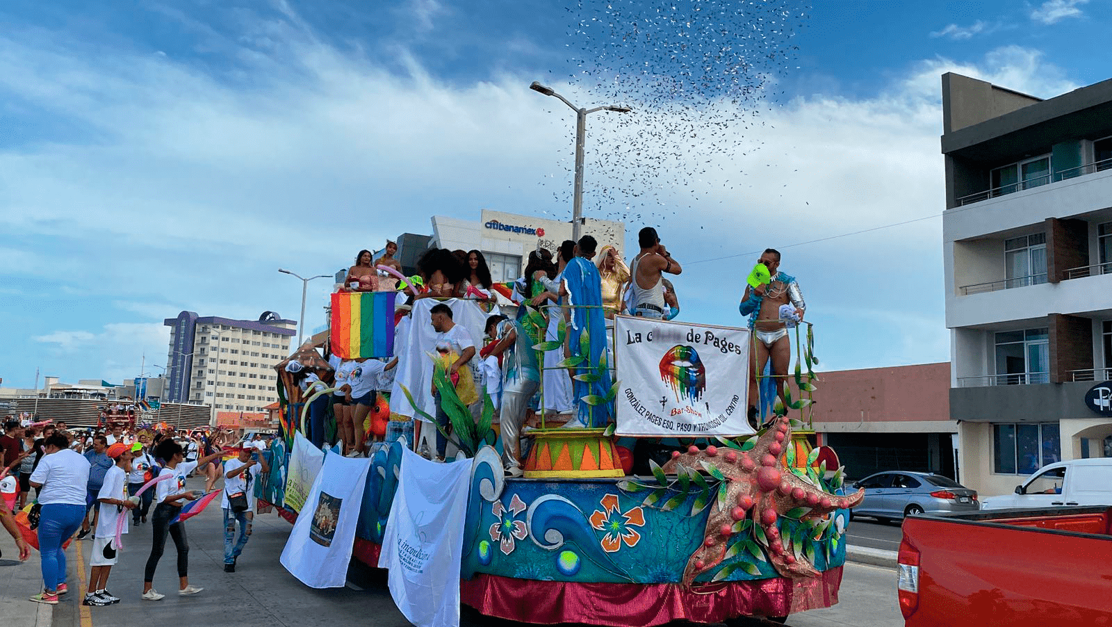 Comunidad LGBTIQ+ realiza marcha en la zona conurbada Veracruz – Boca del Río