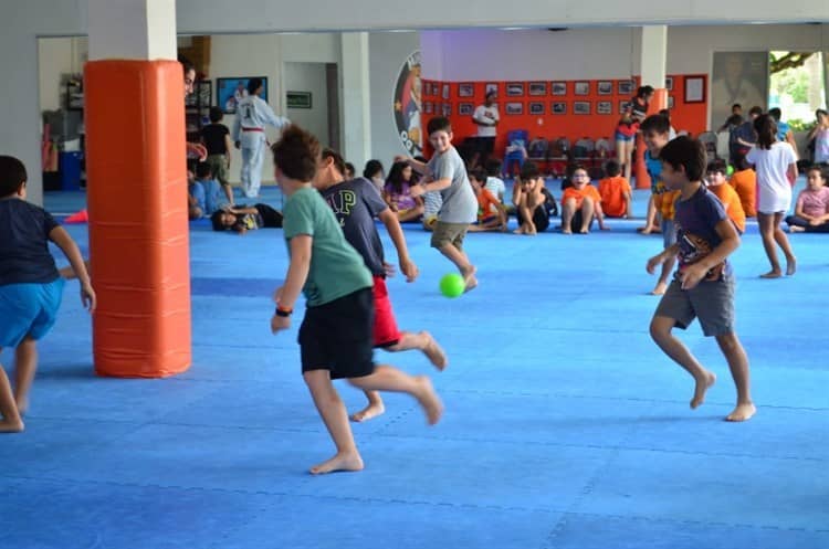 Comenzaron los cursos de verano en el Britania Sport Center en Boca del Río
