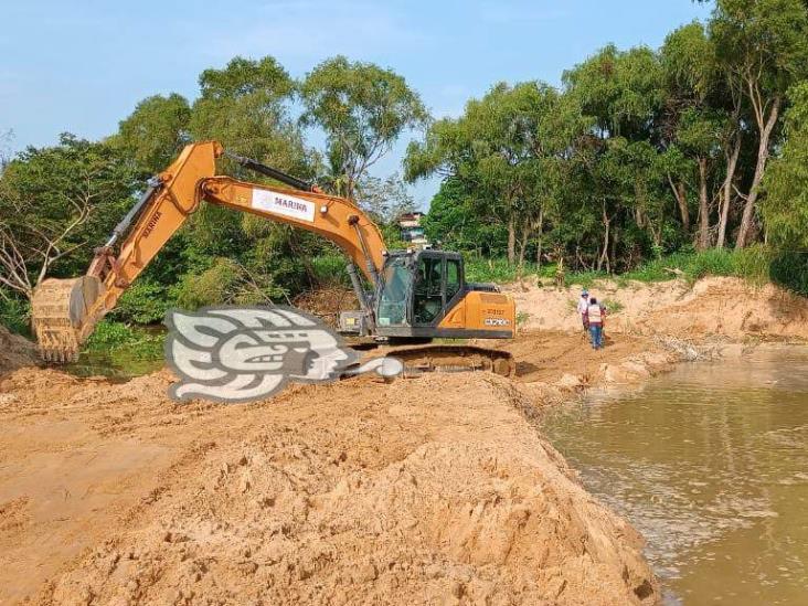 Semar aumenta personal y maquinaria para dragado del río Agua Dulce