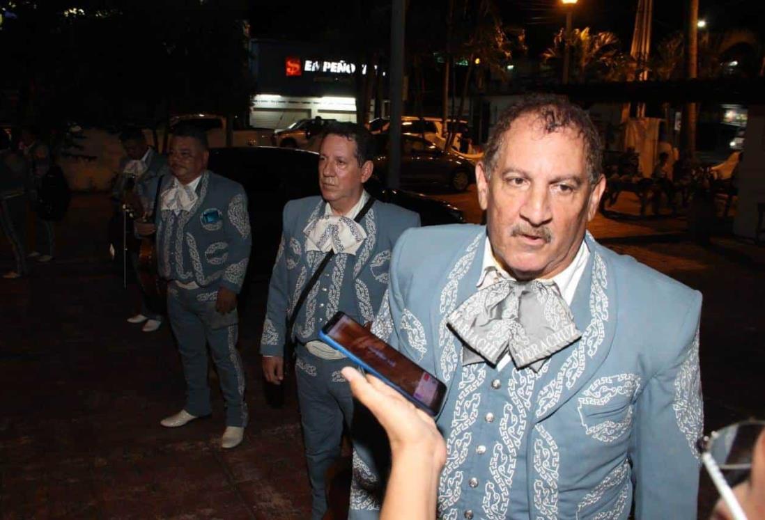 Mariachis no quieren cantar en graduaciones; aseguran que banqueteras no les pagan