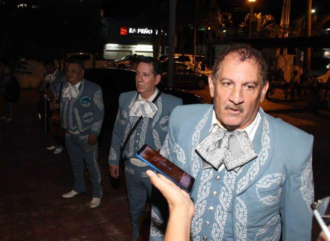 Mariachis no quieren cantar en graduaciones; aseguran que banqueteras no les pagan