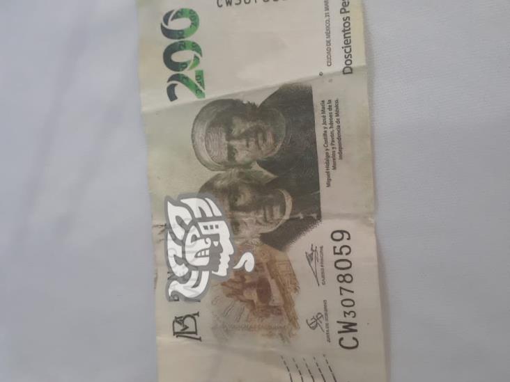 Aguadulceño acusa recibir billete falso en tienda de conveniencia