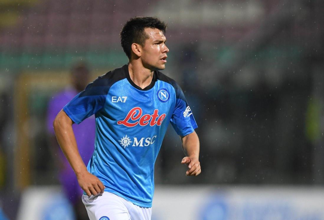 Chucky Lozano se luce con dos goles en pretemporada del Napoli