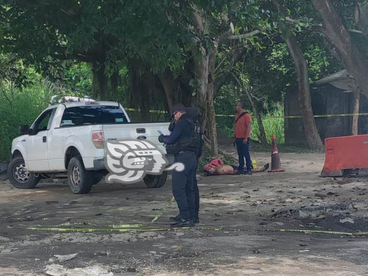 Hombre es asesinado al interior de un lavado en Cosoleacaque