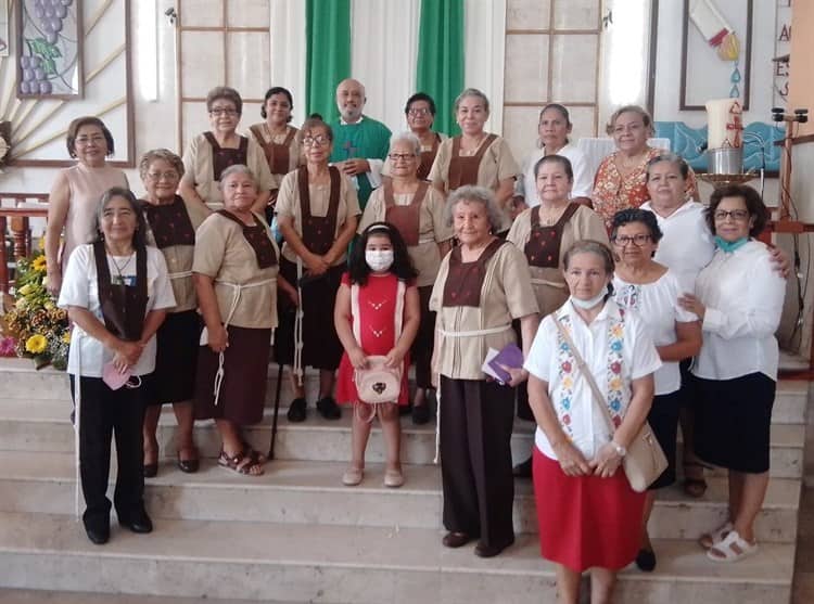 Sol y Sones por María Elena Hernández Lara, cronista de Tierra Blanca