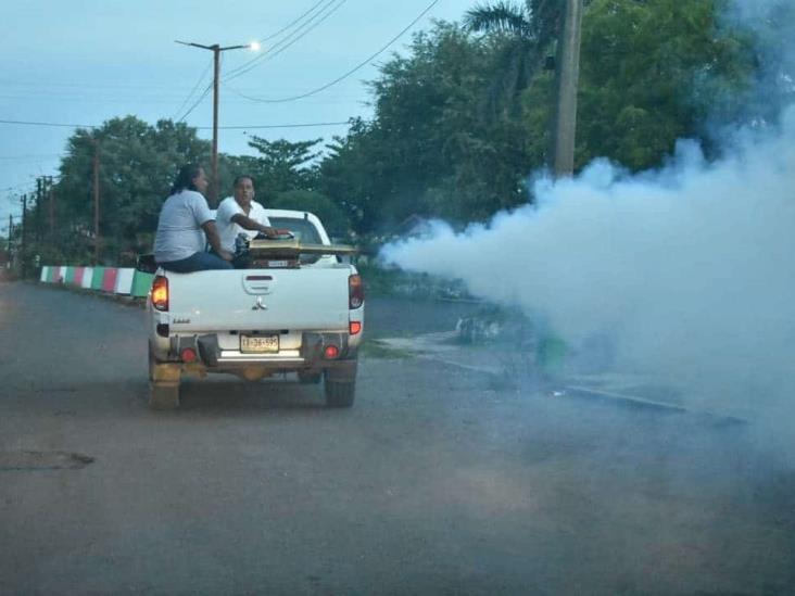 Continúan las jornadas de fumigación en Úrsulo Galván