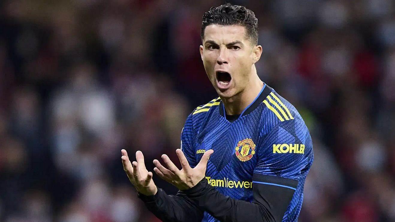 Cristiano Ronaldo explota en redes por rumores de salida del Manchester United