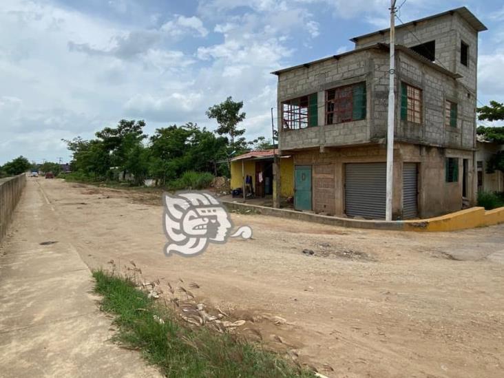 Vecinos de la colonia Playón Sur, se preparan para la temporada de lluvias