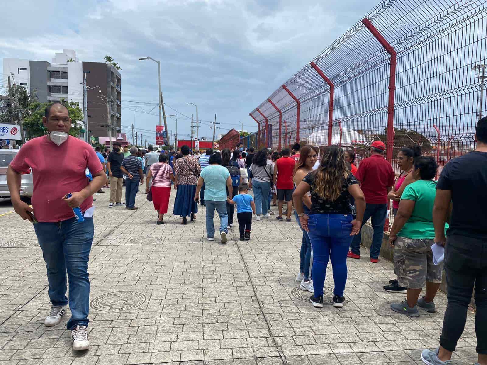 Se quejan por acarreo en elecciones de Morena en Boca del Río