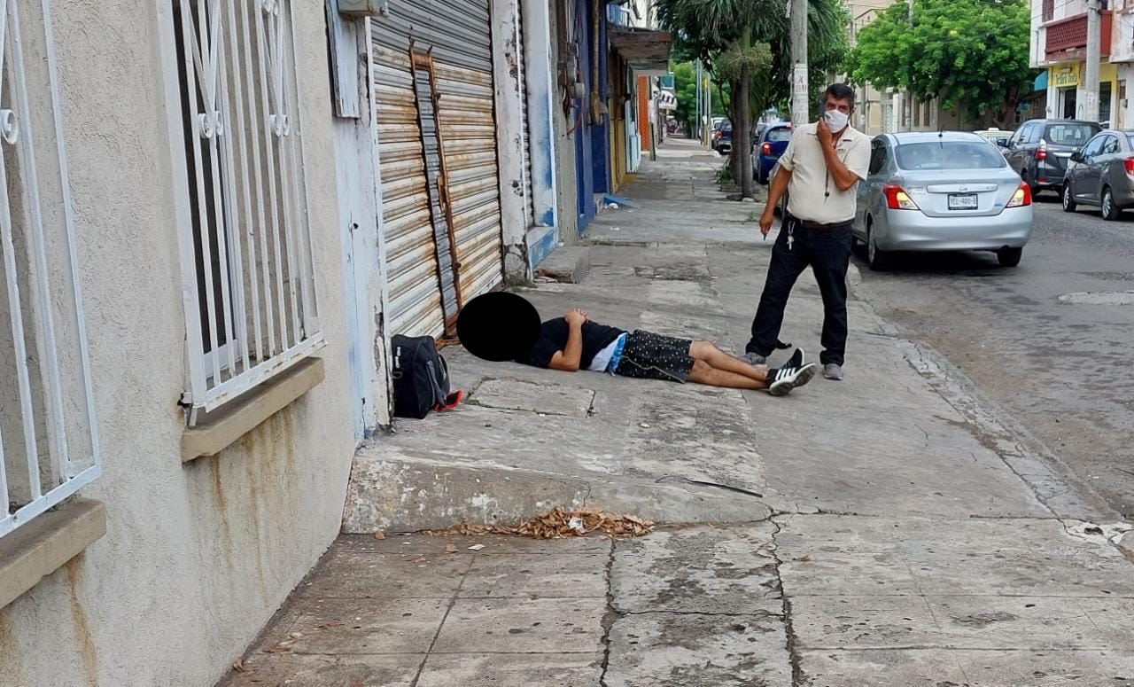 Vecinos detienen a sujeto que asaltó a dos niñas en el centro de Veracruz