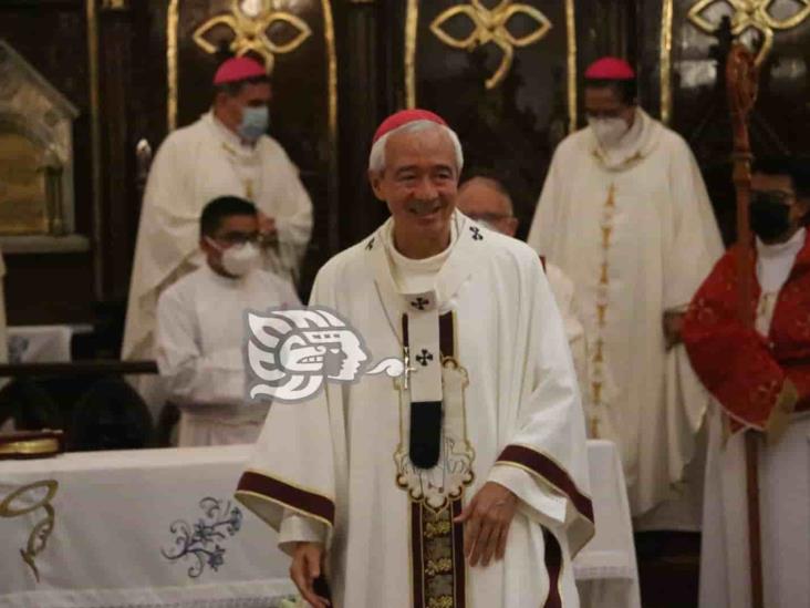 ¡Imponen Palio! Arzobispo de Xalapa Jorge Patrón recibió ornamento del delegado papal