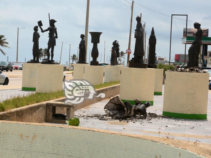 Plaza de las Culturas ¿otro lugar de Coatzacoalcos camino a la ruina?