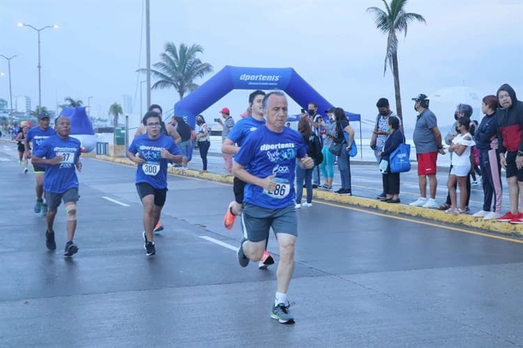 Realizan la primera edición de la Carrera Conmemorativa en Boca del Río