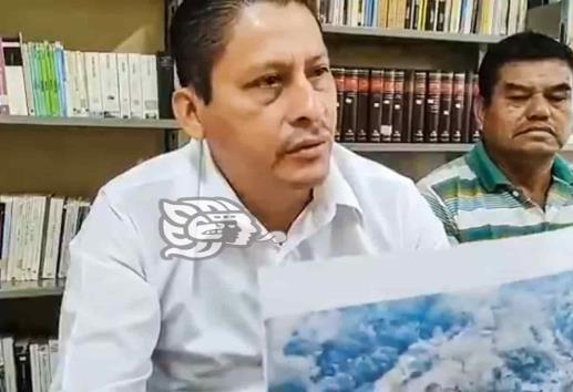 Alcalde de Tatahuicapan chantajea a municipios