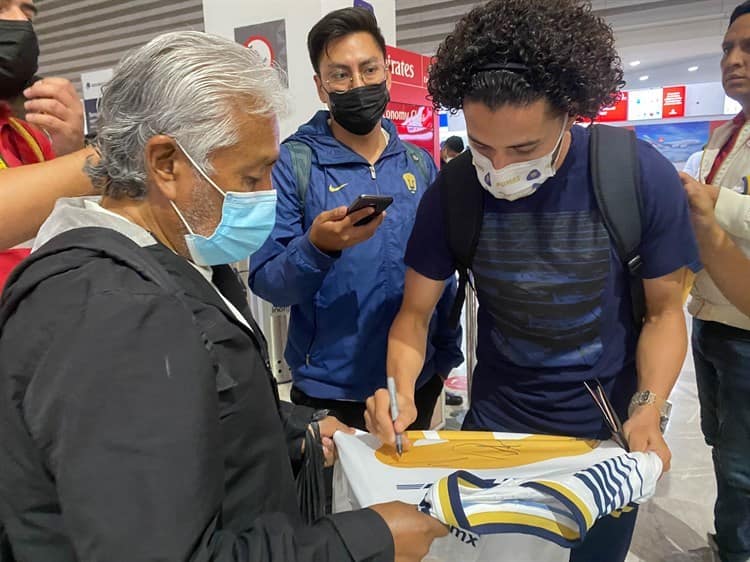 Pumas UNAM llega a Barcelona para jugar el Joan Gamper