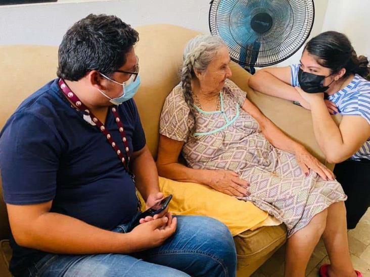 Presidente Amado Cruz acerca Brigada de Salud a adultos mayores