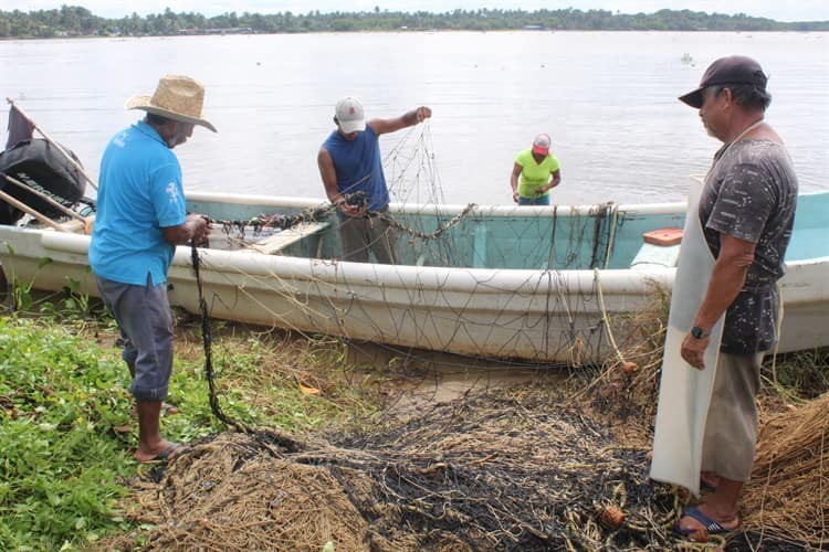 Pescadores de Tonalá y el Muelle, atraviesan su peor crisis