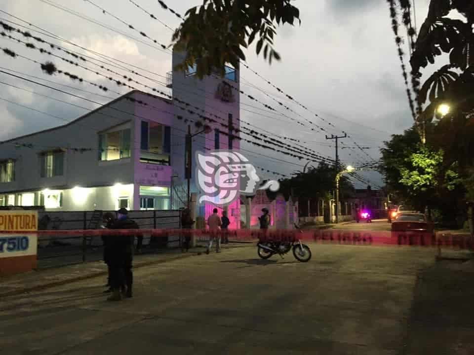 Feminicidio a las afueras del templo de la Luz del Mundo en Atoyac