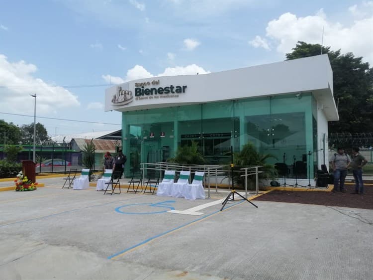 Inauguran Banco del Bienestar en Acula