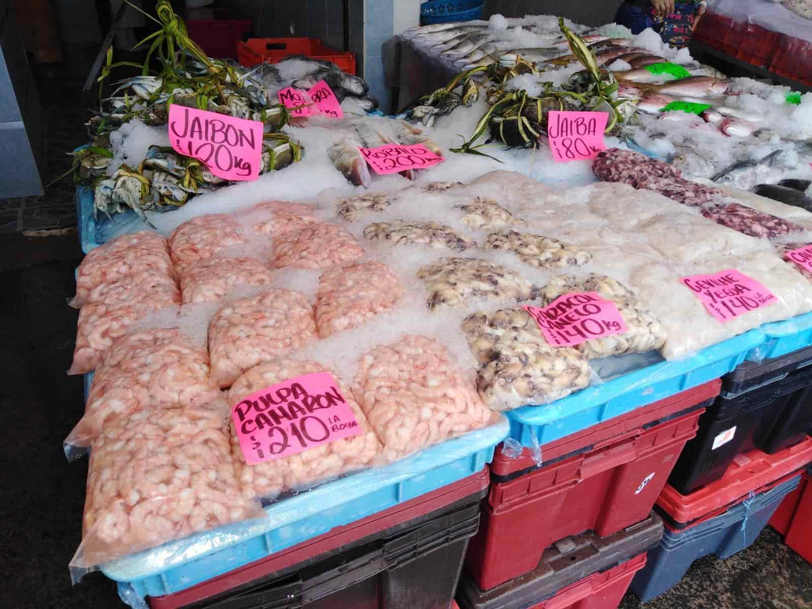 ¿Se te antoja un cóctel? Bajan precios de algunos mariscos y pescados en Veracruz