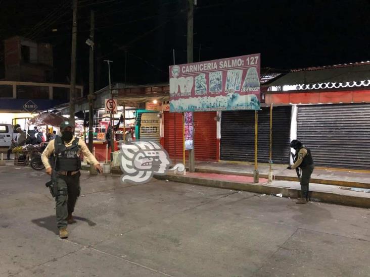 (+Video) Atacan a balazos carnicería en el barrio Tamarindo e Acayucan