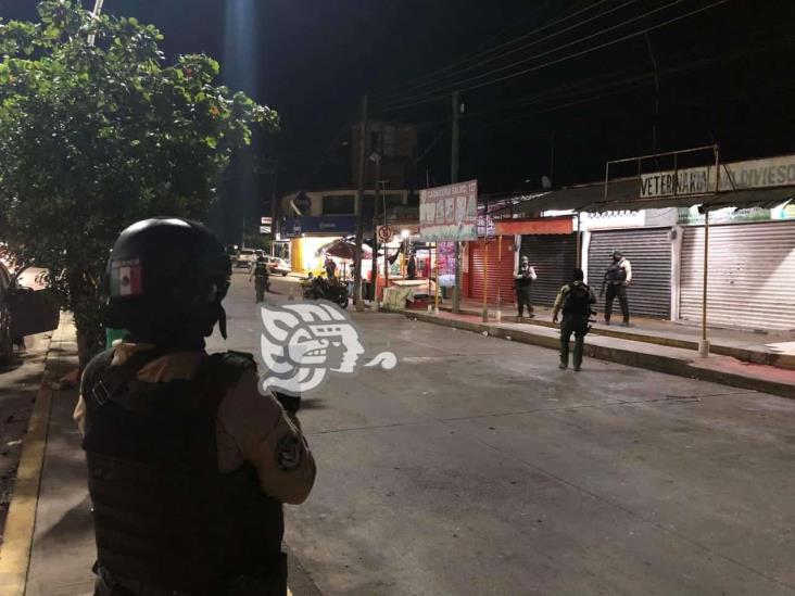 (+Video) Atacan a balazos carnicería en el barrio Tamarindo e Acayucan