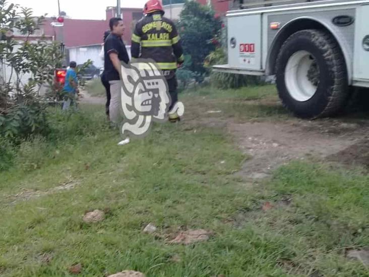 Incendio en colonia Revolución de Xalapa deja daños materiales