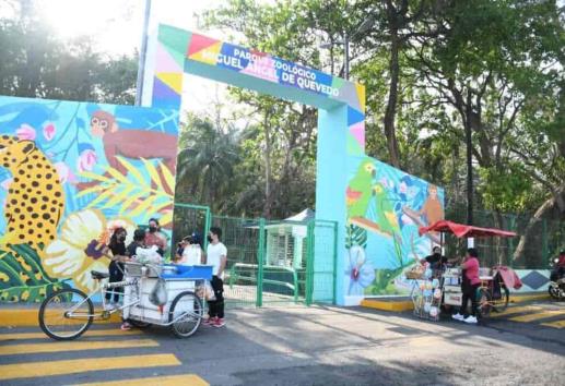 ¡Por vacaciones! Niños en el zoológico en Veracruz tendrán acceso gratis a la alberca
