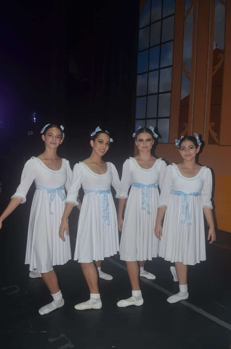 Realizan evento de fin de cursos de la Escuela Cubana de Ballet de Veracruz