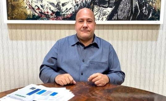 Alfaro se deslinda de mega fraude en Jalisco, tras suicidio de empresario