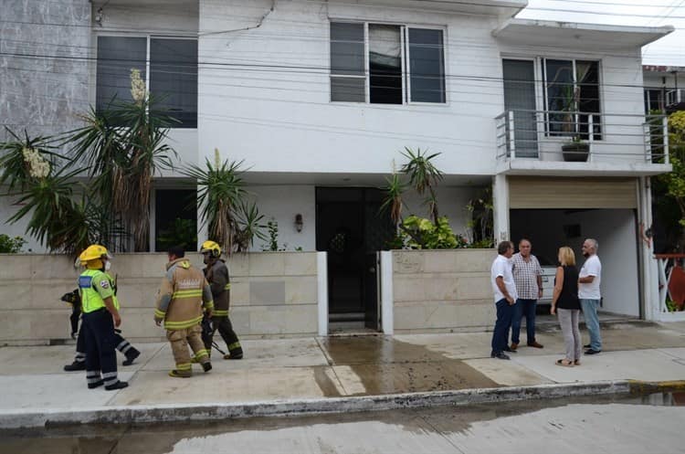(+Video) Se incendia vivienda en el fraccionamiento Reforma del puerto de Veracruz