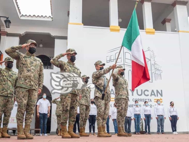Recuerdan nacimiento de Zapata en Acayucan