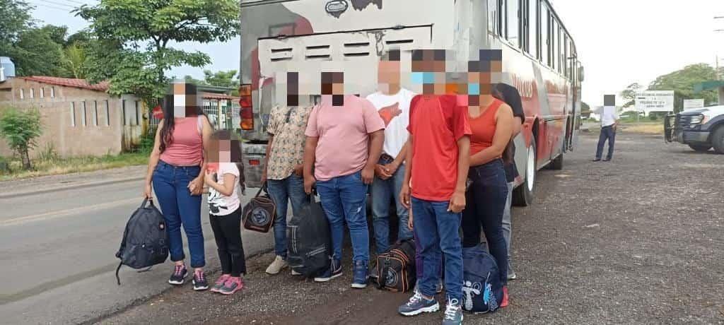 Más de 77 mil personas han sido rescatadas de redes de traficantes en México: FGR