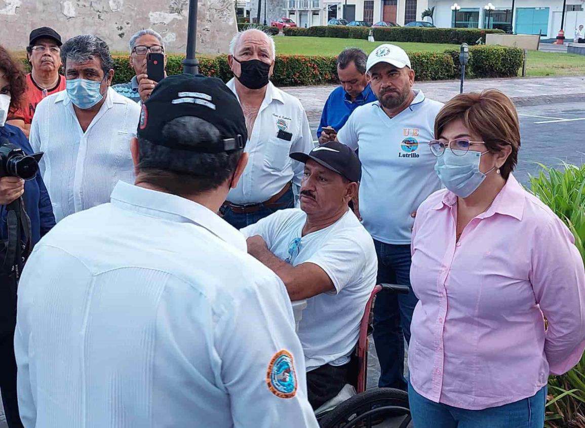 Se compromete diputada federal brindar apoyo a extrabajadores portuarios