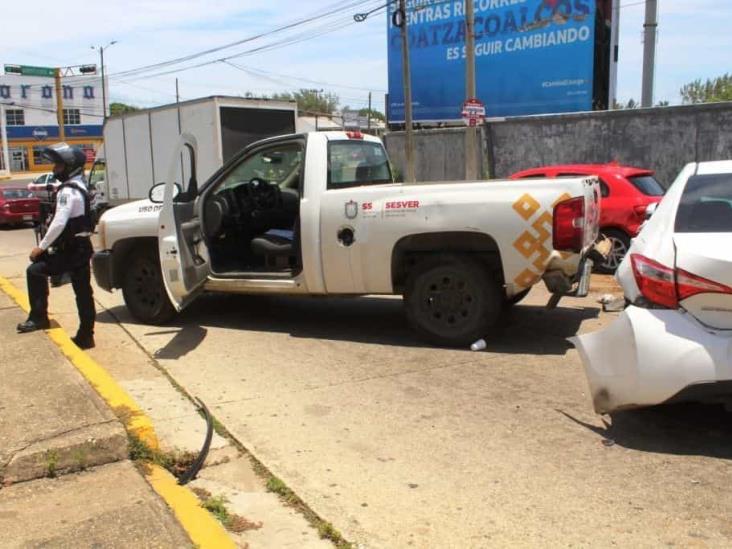 Múltiple choque en Coatzacoalcos tras intento de robo de planta de luz