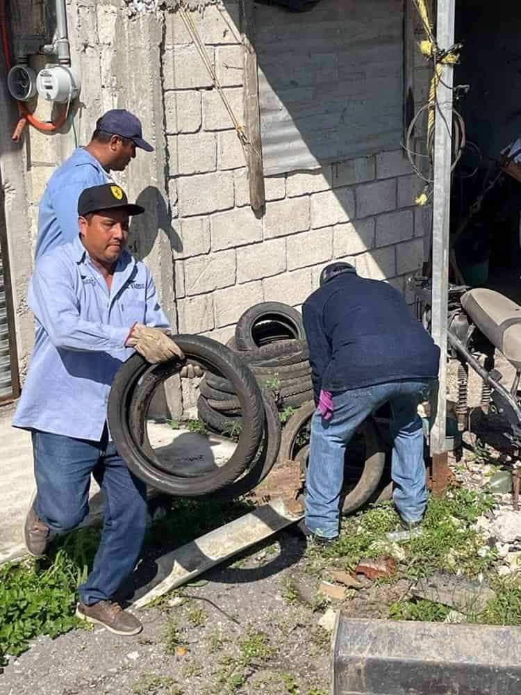 Continúan jornadas de fumigación y descacharrización en Úrsulo Galván