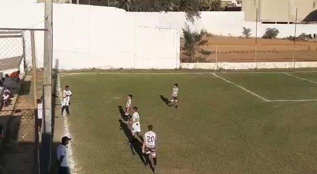 (Video+) Niño de 12 años hace golazo con el que podría ganar el Puskás