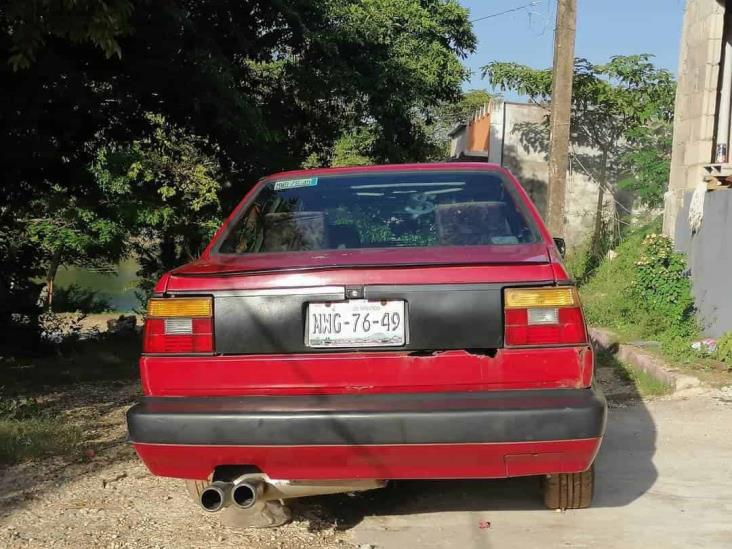 Se roban carro del estacionamiento de Innophos