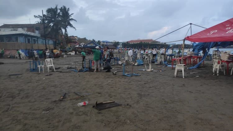 Impresionante tromba impacta playa Villa del Mar en Veracruz (+Video)