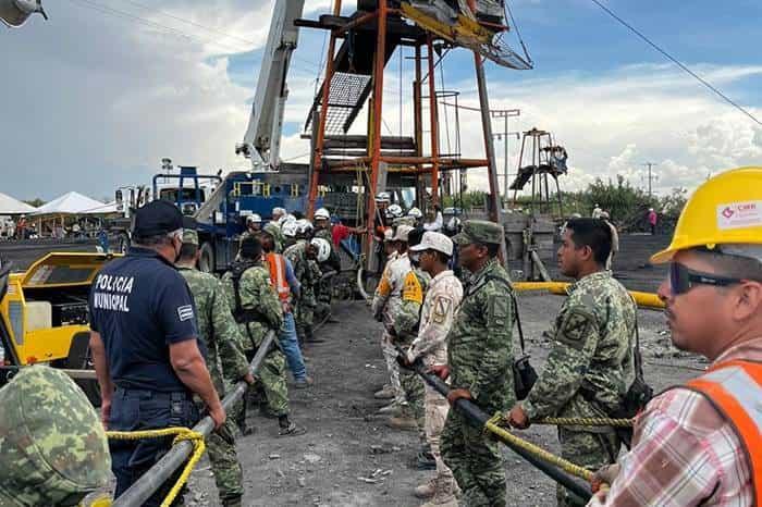 De nueva cuenta suspenden rescate de mineros en Coahuila por tormenta eléctrica