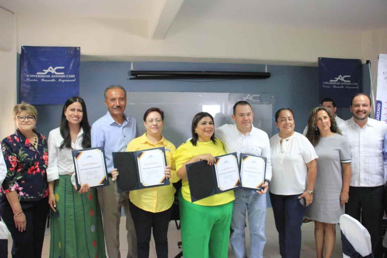 Realizan foro Líderes de Opinión en los Medios de Comunicación de Veracruz