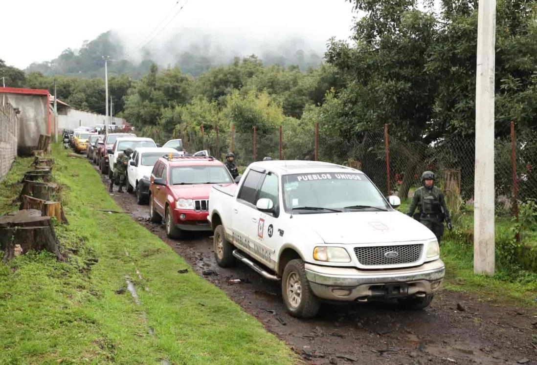 Detienen a 164 hombres con armas, equipo táctico y vehículo blindado en Michoacán