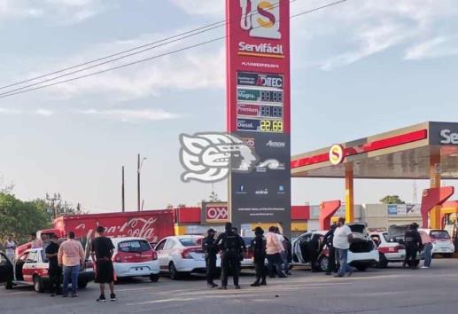 Sube el pasaje de taxis a Coatzacoalcos por cierre de la 4 carriles