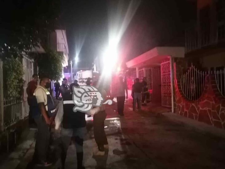 Cortocircuito provoca incendio de vivienda en Banderilla