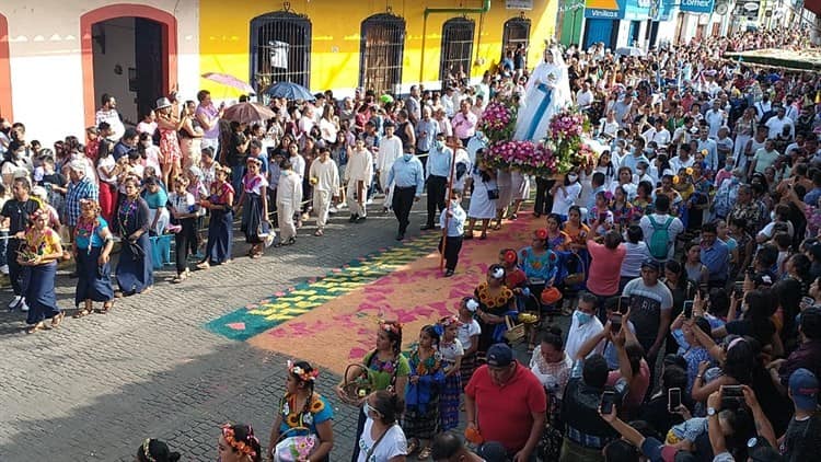 Teocelo vive tradicional fiesta de dos semanas