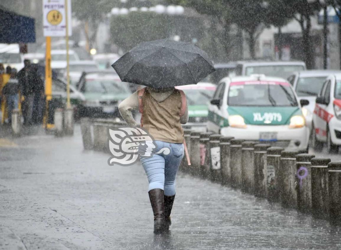 Sigue la alerta por ‘Karl’ en Veracruz; continuarán las lluvias