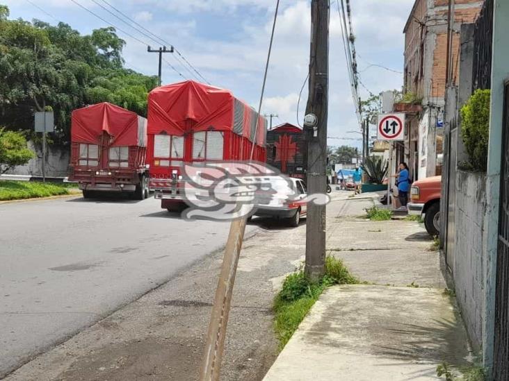 En Fortín, transportistas encaran a elementos de Tránsito