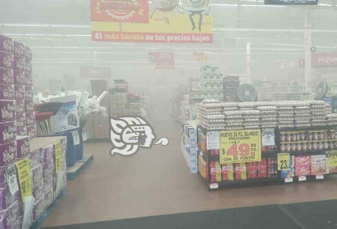 Conato de incendio al interior de supermercado en Minatitlán