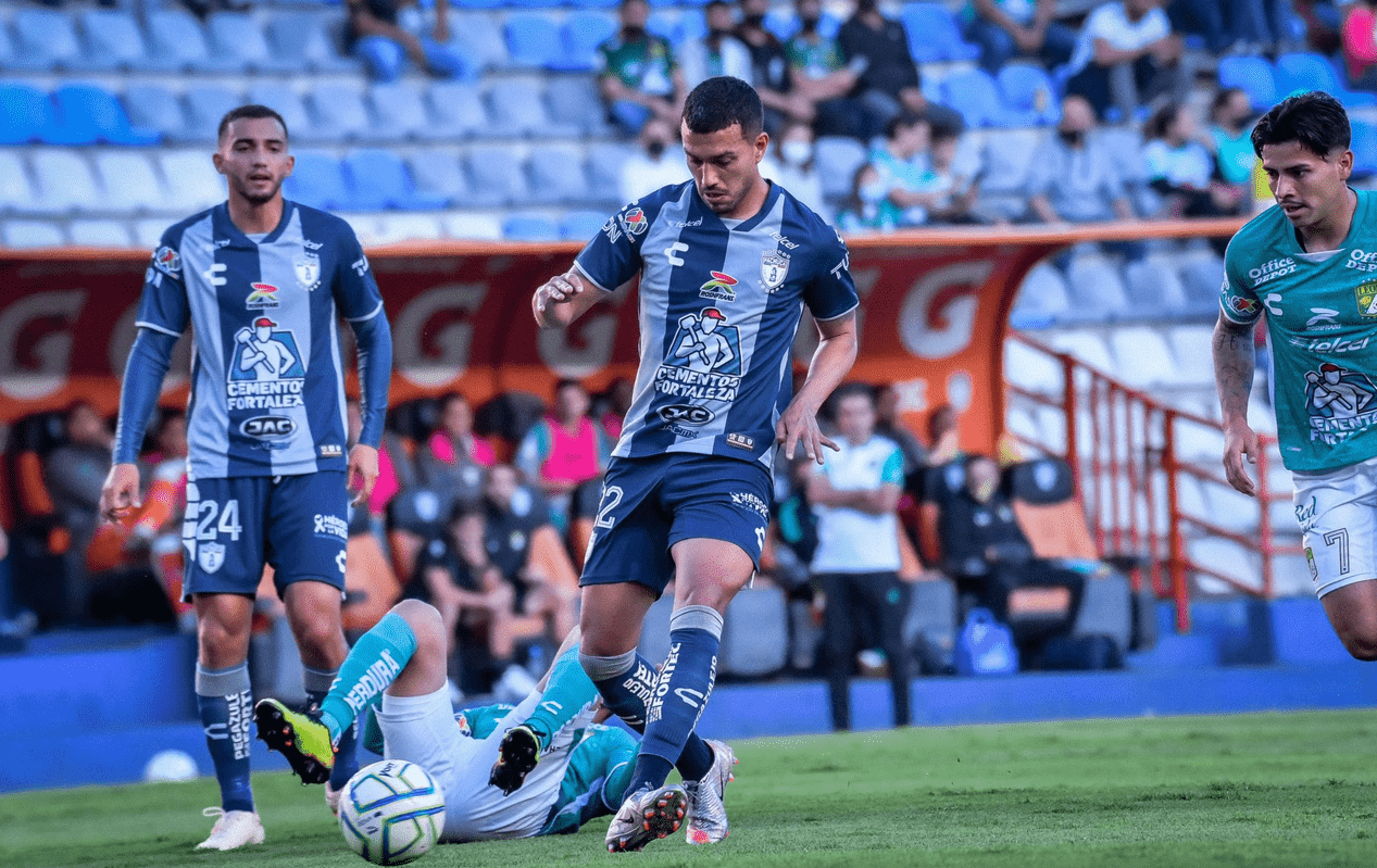 ¡Victoria de cantera! Pachuca derrota uno por cero al León